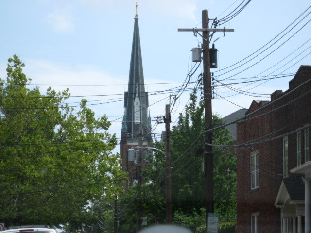 617x456 pixels (112K)