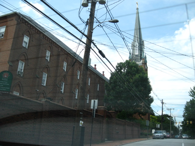 617x456 pixels (117K)