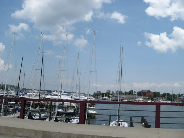 617x456 pixels (92K)