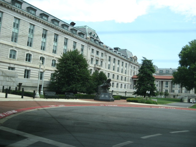 617x456 pixels (111K)