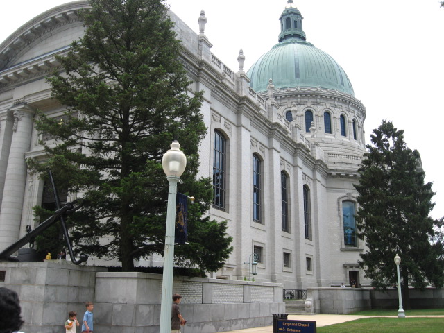 617x456 pixels (133K)