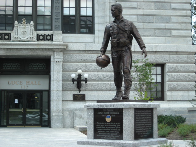 617x456 pixels (121K)