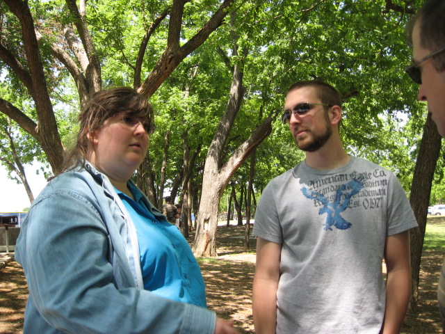 618x457 pixels (184K)