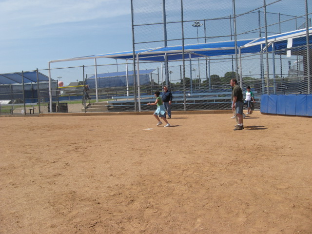 618x457 pixels (127K)