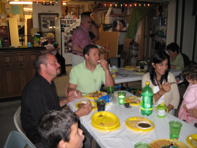 618x457 pixels (110K)