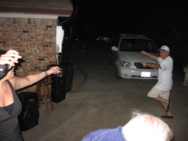 618x457 pixels (93K)