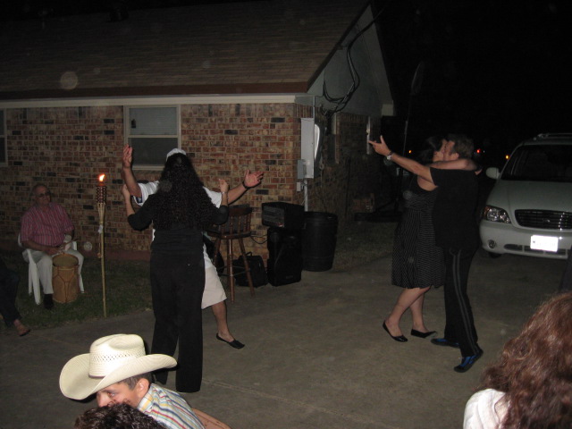 618x457 pixels (89K)