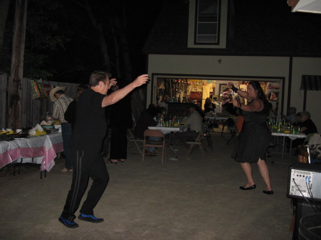 618x457 pixels (86K)