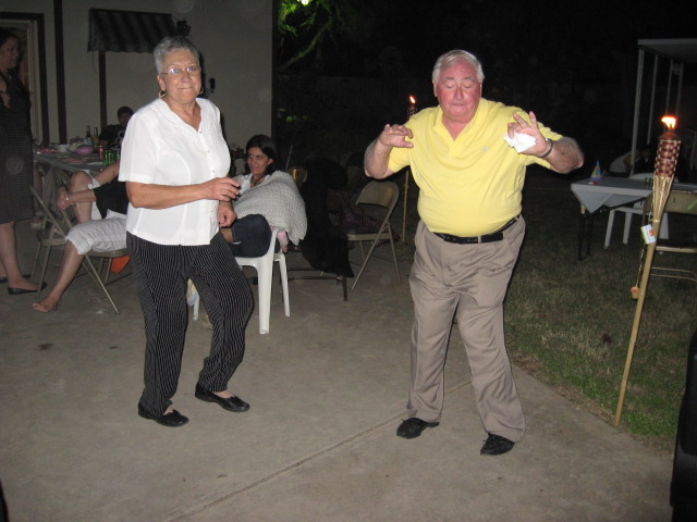 618x457 pixels (97K)