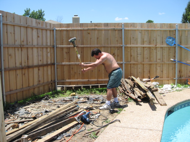 617x456 pixels (139K)