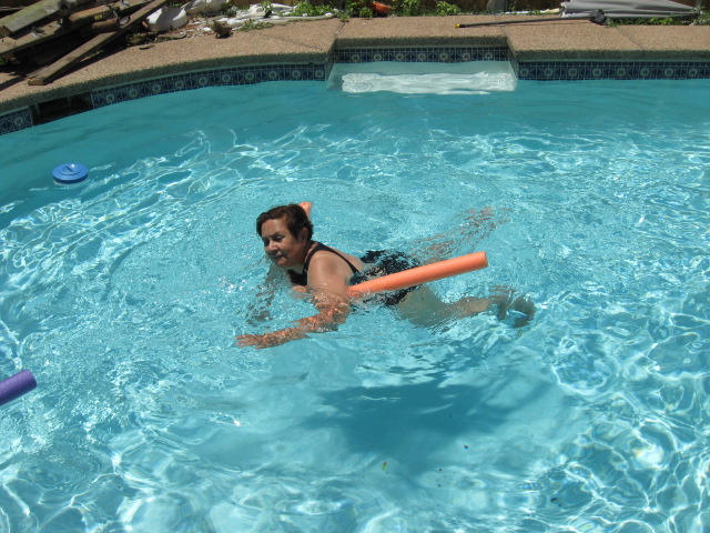 617x456 pixels (152K)