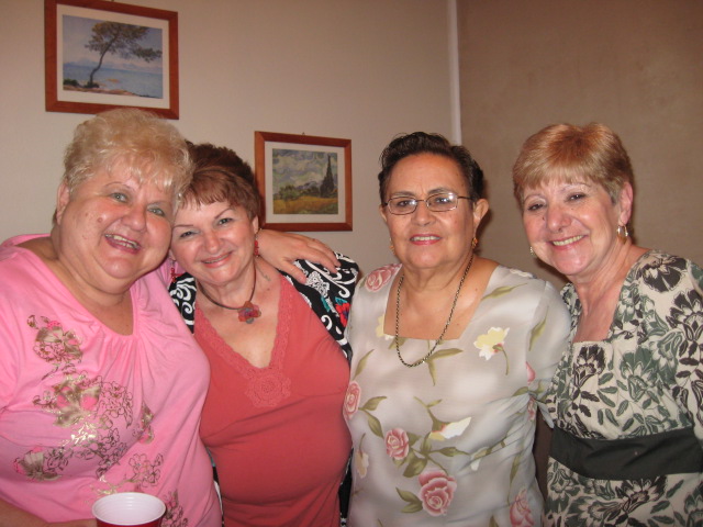 618x457 pixels (109K)