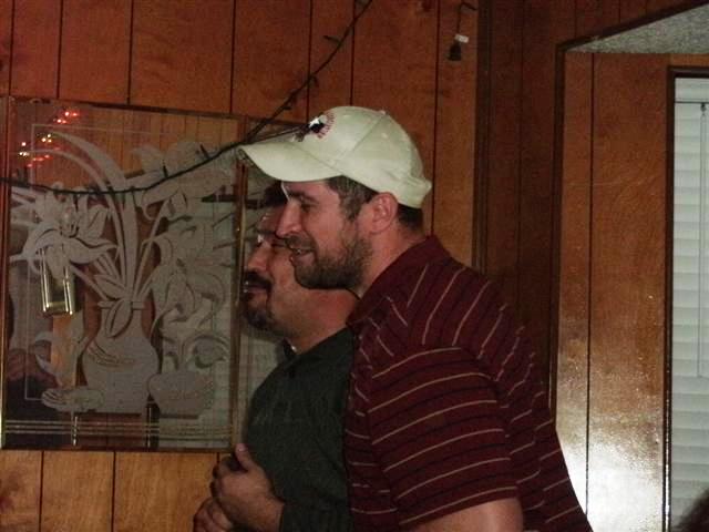 618x457 pixels (38K)