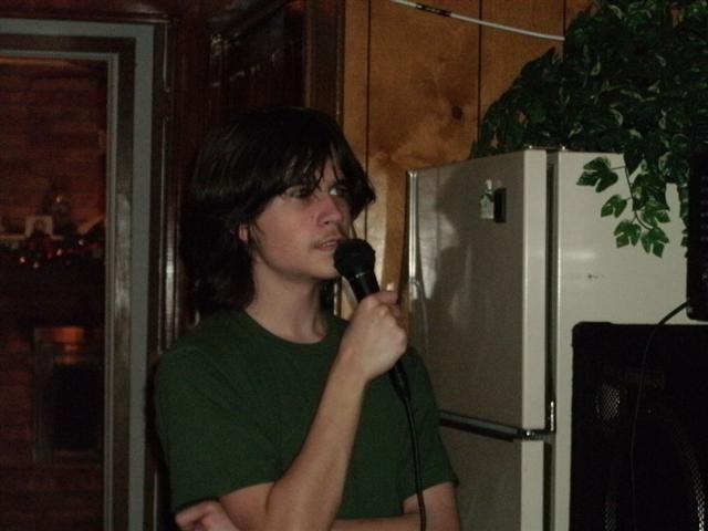 618x457 pixels (38K)