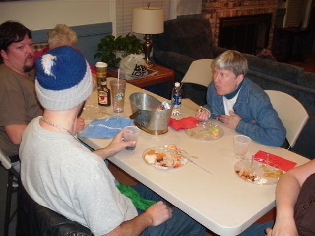 618x457 pixels (49K)