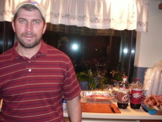 618x457 pixels (45K)