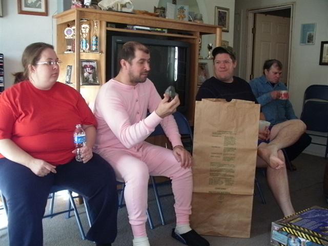 618x457 pixels (51K)