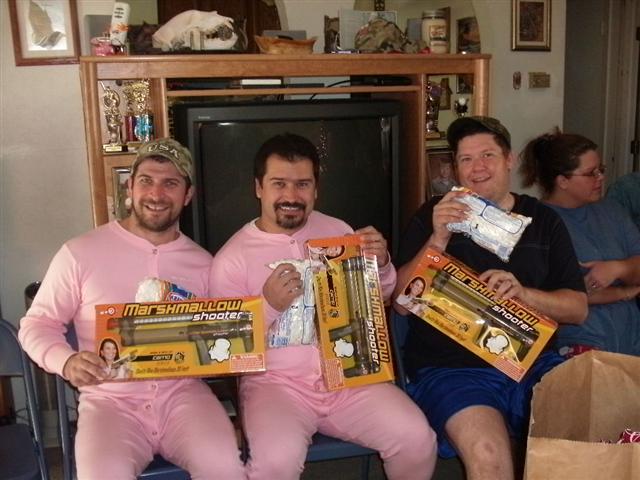 618x457 pixels (59K)