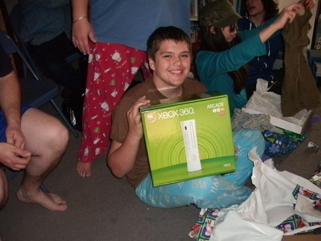 618x457 pixels (48K)