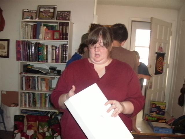 618x457 pixels (45K)