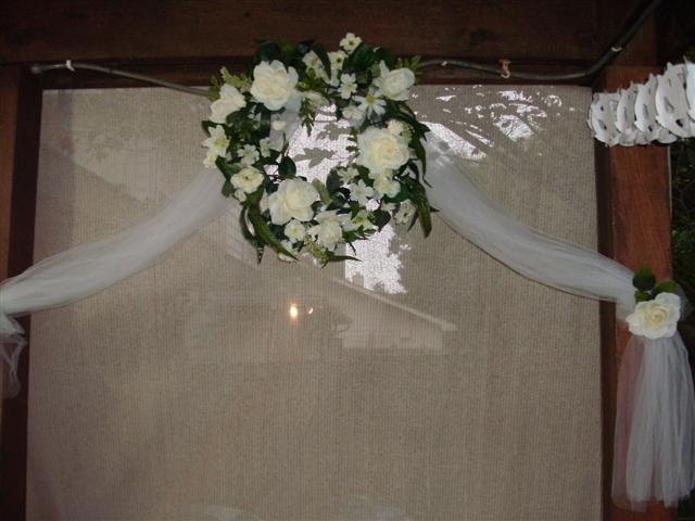 618x457 pixels (45K)