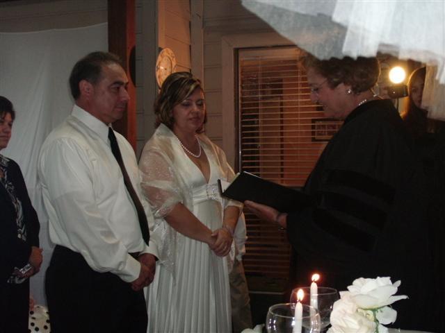 618x457 pixels (40K)