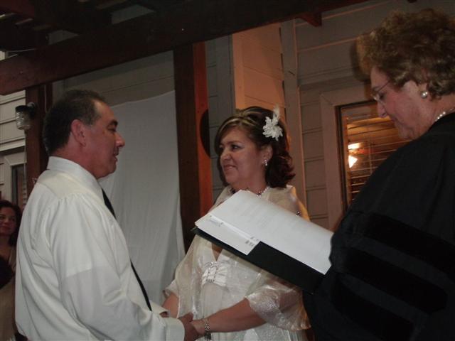 618x457 pixels (35K)