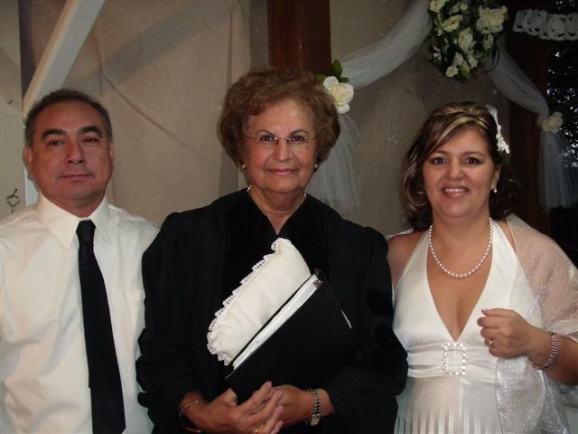 618x457 pixels (43K)