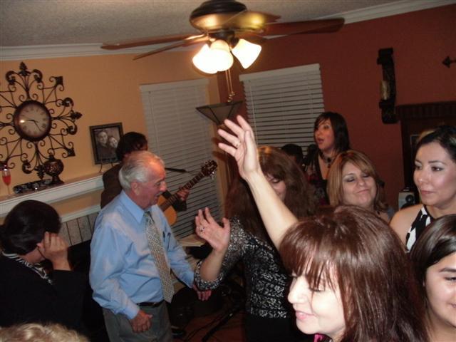 618x457 pixels (51K)