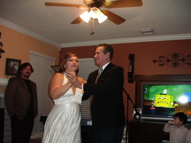 618x457 pixels (42K)