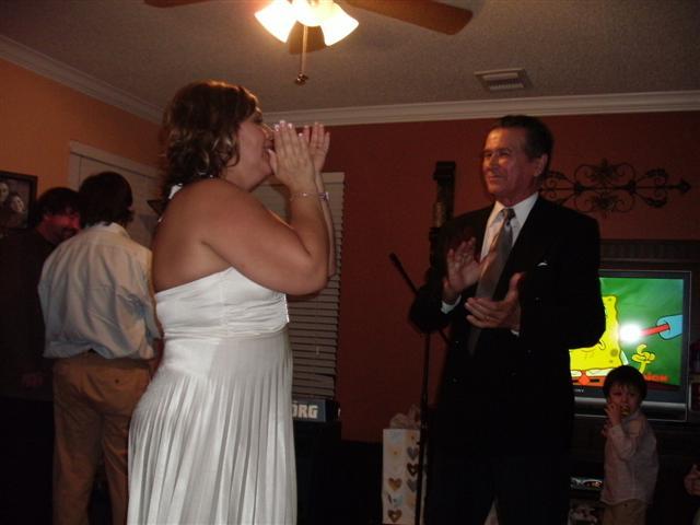 618x457 pixels (37K)