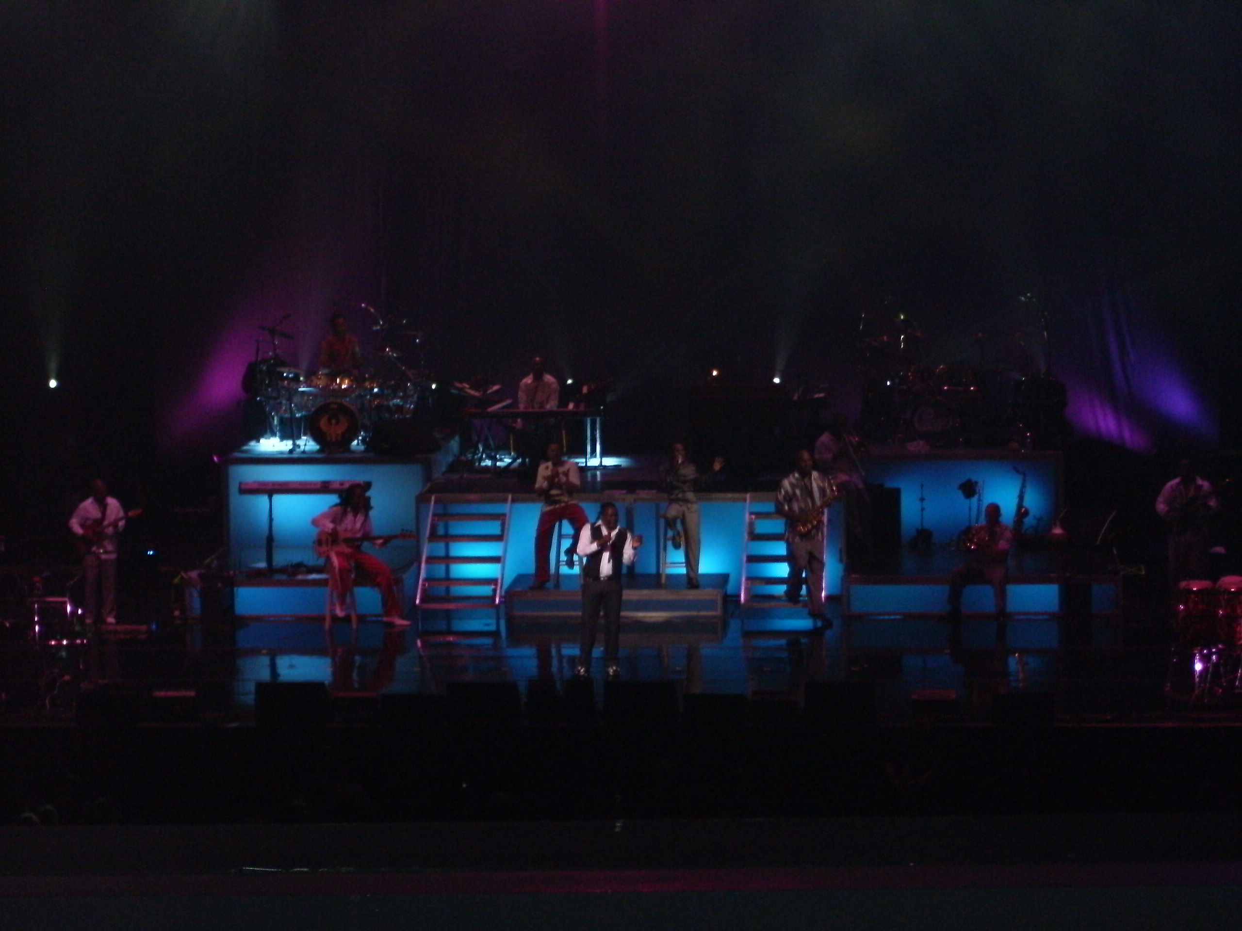 2537x1896 pixels (409K)