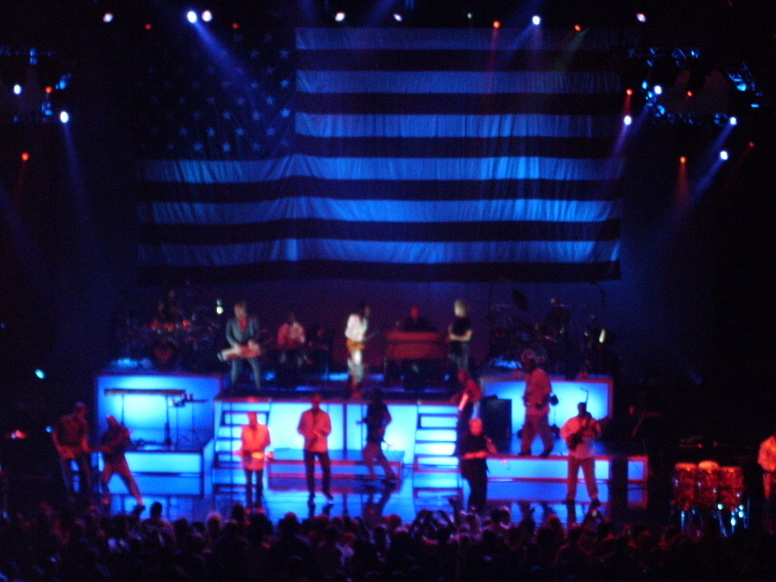 2537x1896 pixels (564K)