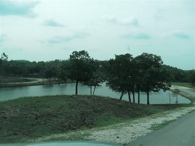 618x457 pixels (42K)