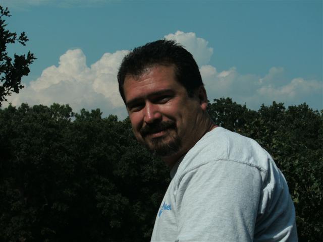 618x457 pixels (38K)