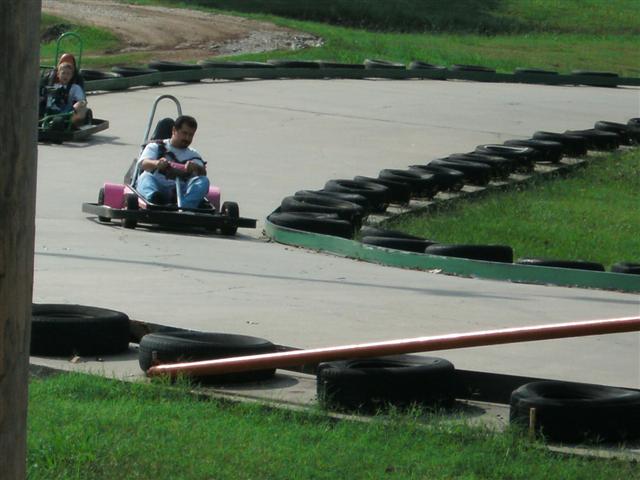 618x457 pixels (49K)