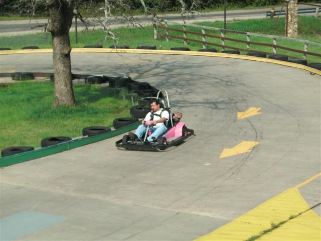 618x457 pixels (49K)