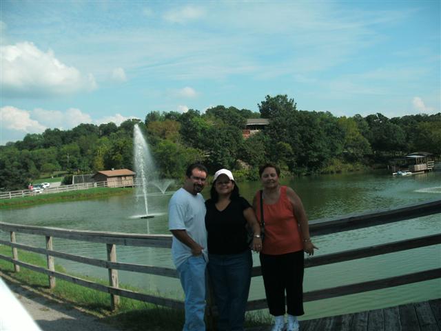 618x457 pixels (46K)