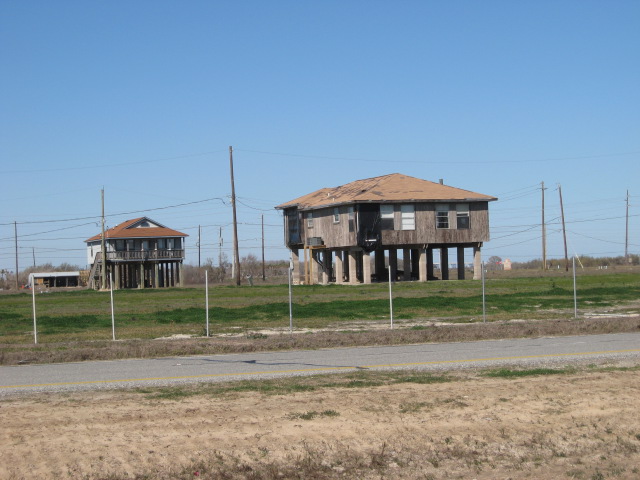 617x456 pixels (99K)