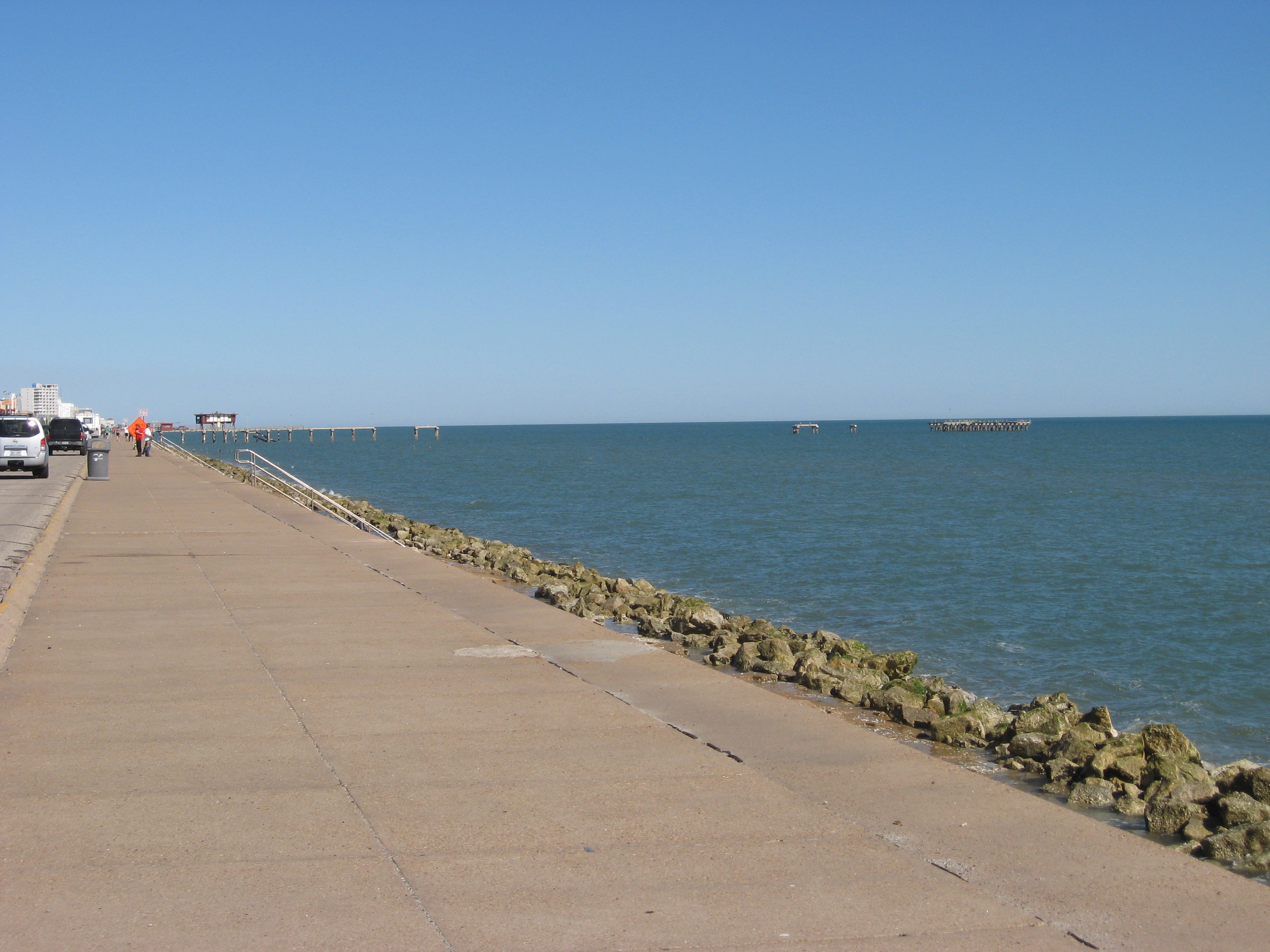 3049x2280 pixels (1,588K)