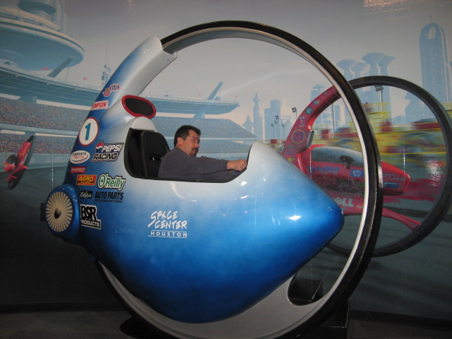 617x456 pixels (94K)