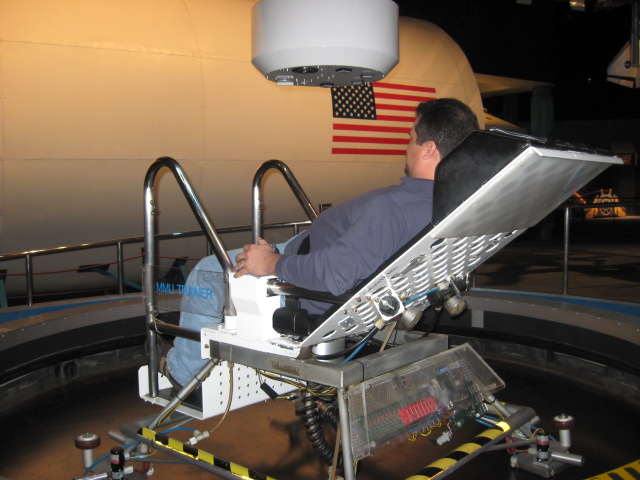 617x456 pixels (100K)