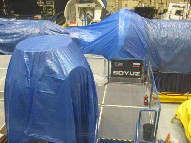 617x456 pixels (113K)