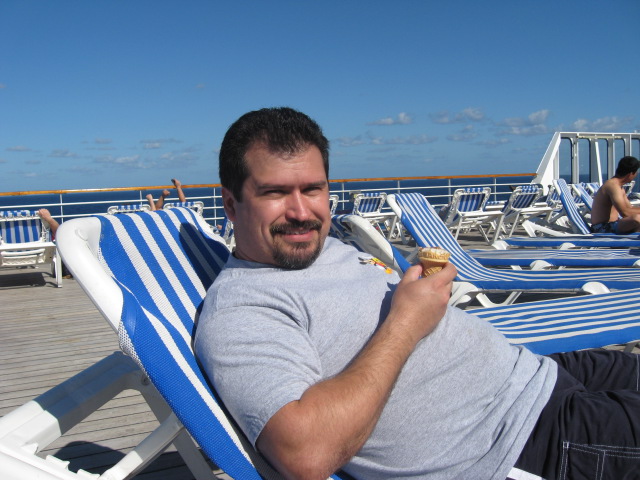 617x456 pixels (119K)