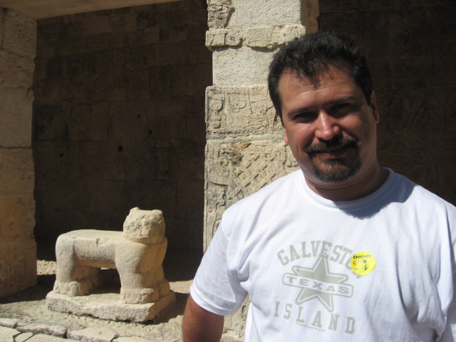 617x456 pixels (99K)