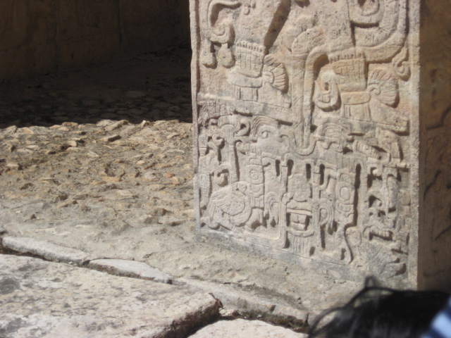 617x456 pixels (123K)