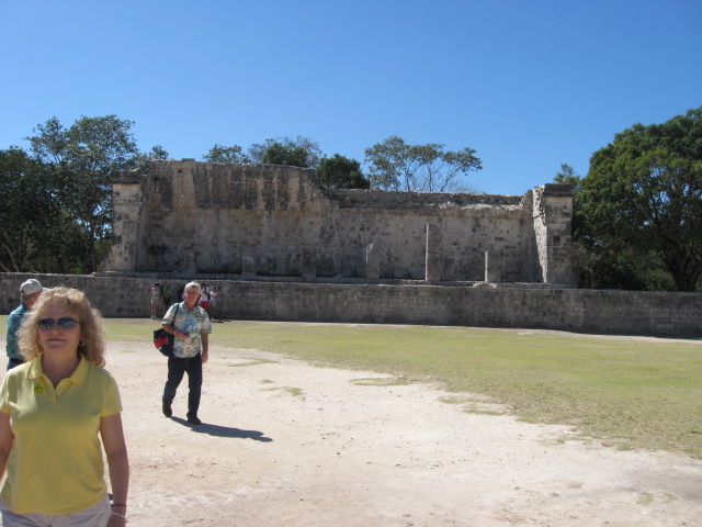 617x456 pixels (101K)