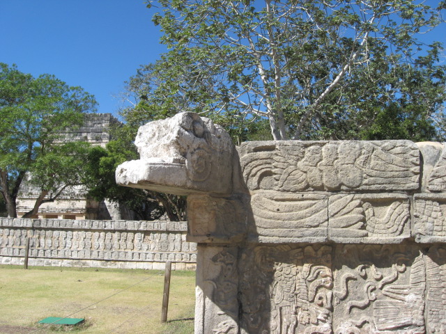 617x456 pixels (180K)