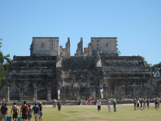 617x456 pixels (95K)