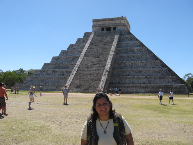 617x456 pixels (105K)